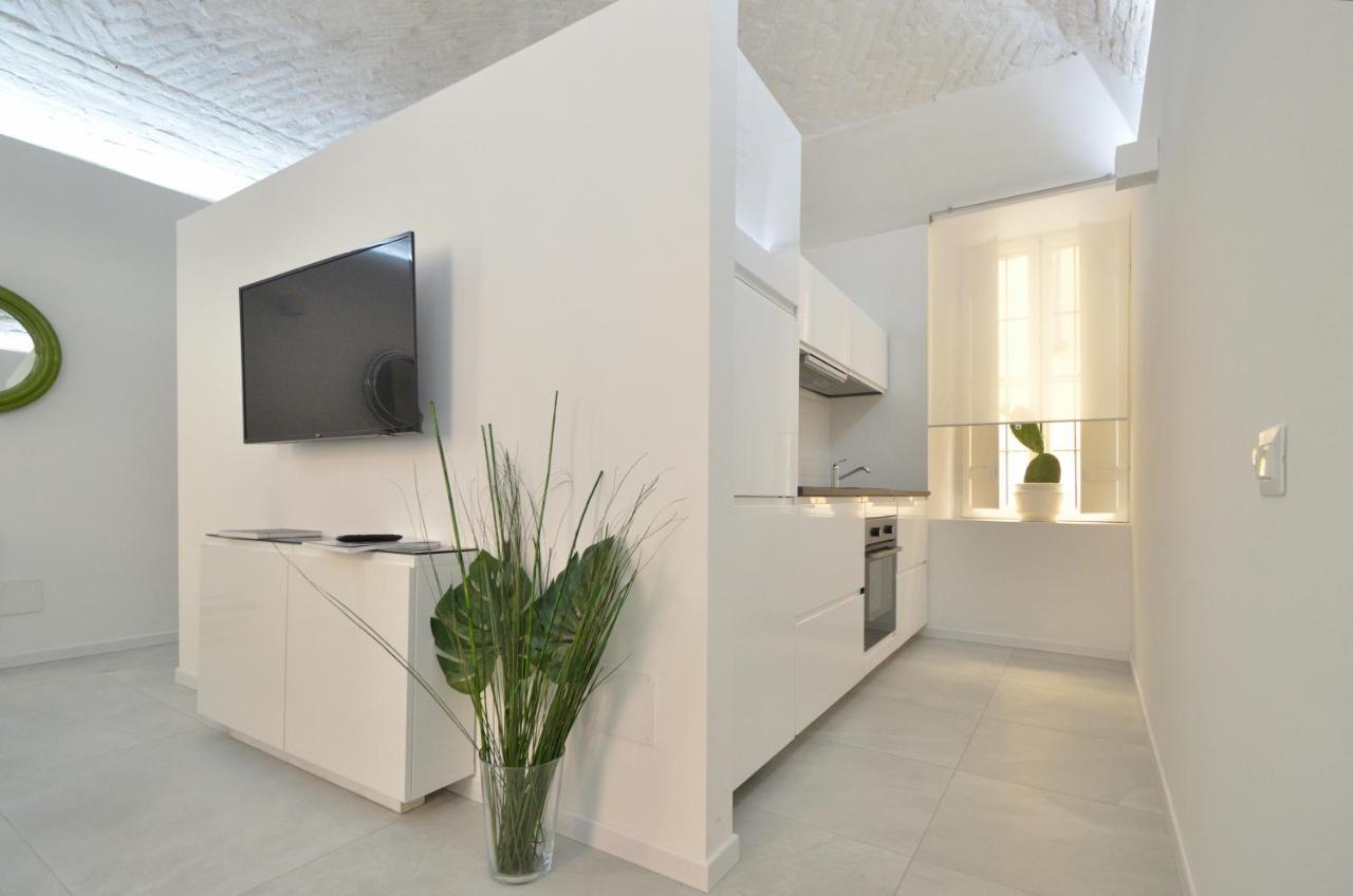 Eleganza Del Riccio Apartemen *